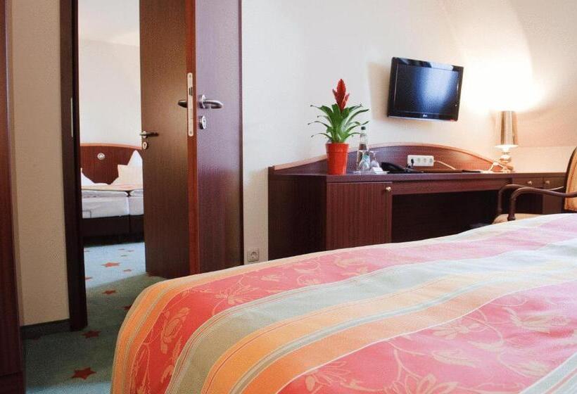 Семейный Номер, Stadthotel Stern