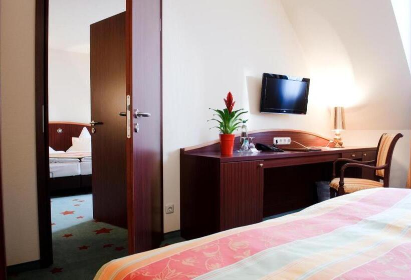 Семейный Номер, Stadthotel Stern