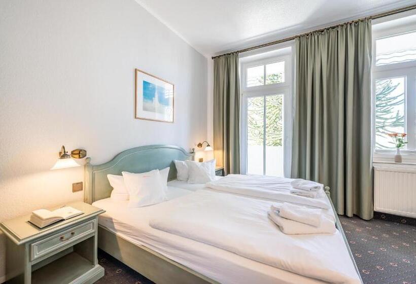 غرفة كومفورت, Villa Neander