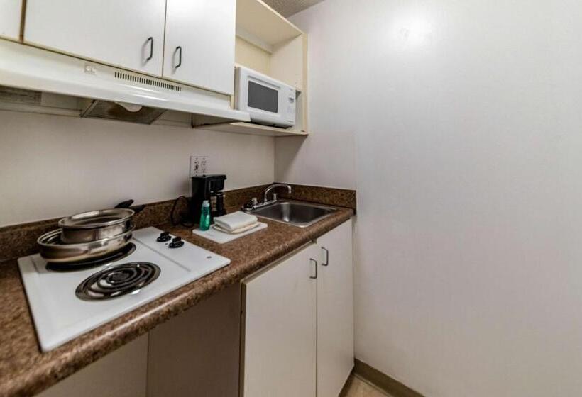 اتاق لوکس چهار تخته, Studio 6 Greensboro Nc I40