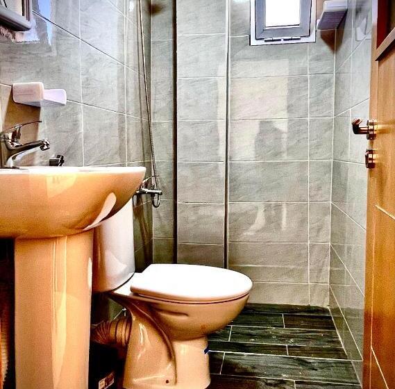 استودیوی استاندارد, Hôtel Réstinga Martil