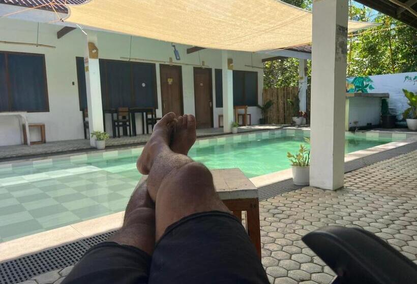 اتاق استاندارد با چشمانداز استخر, North Shore Beach Resort