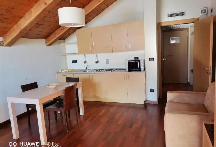 إستديو قياسى مزود بشرفة, Residence Cianfuran  Happy Rentals