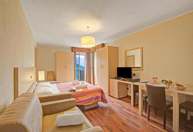 Студио Стандарт с Видом, Residence Cianfuran  Happy Rentals