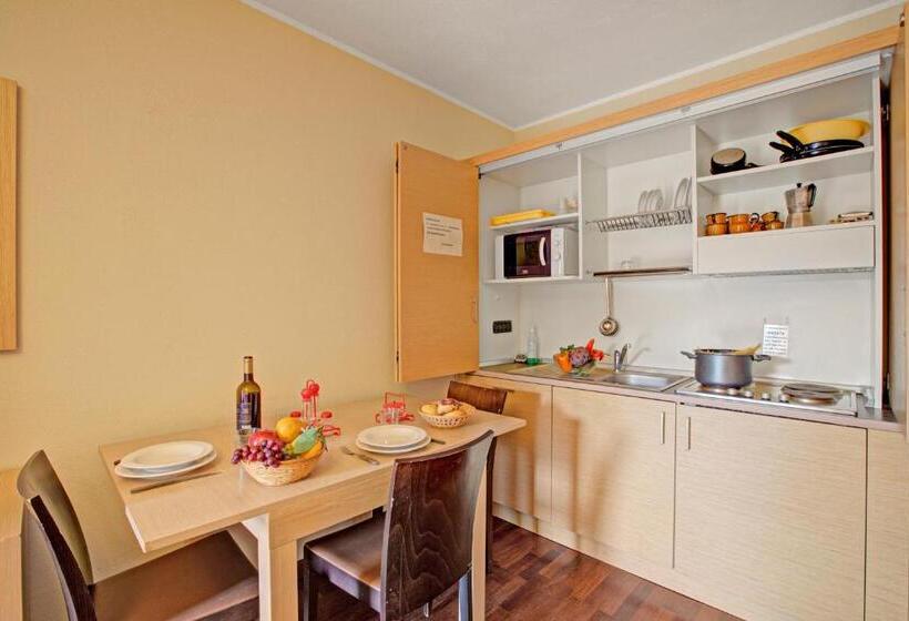 Студио Стандарт с Видом, Residence Cianfuran  Happy Rentals