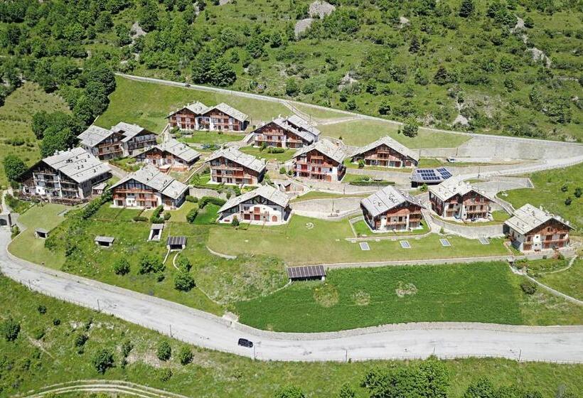 Студио Стандарт с Видом, Residence Cianfuran  Happy Rentals