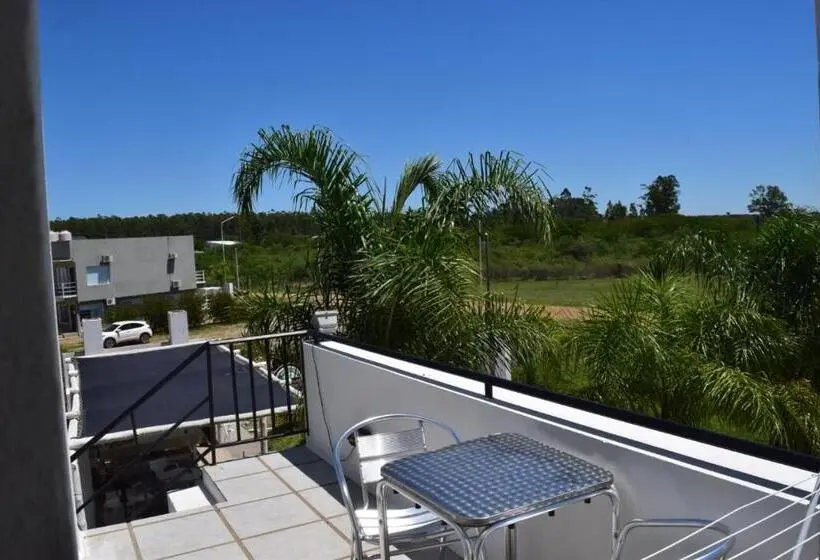 バルコニー付き１ベッドルームアパートメント, Chajari Suites