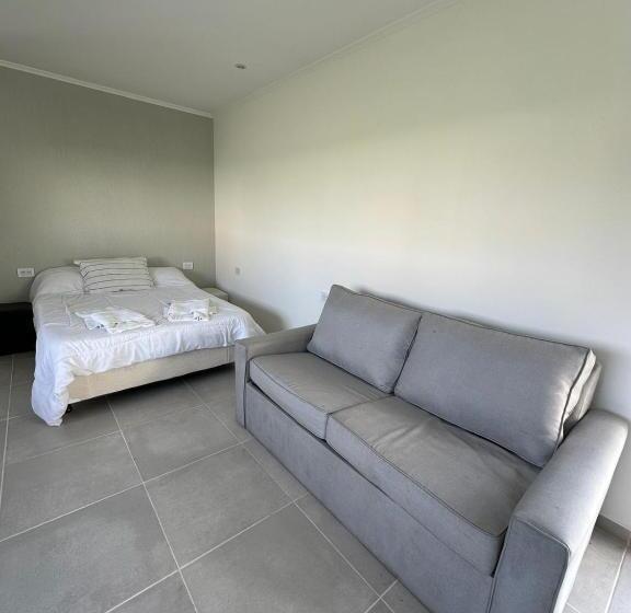 إستوديو قياسى, Chajari Suites