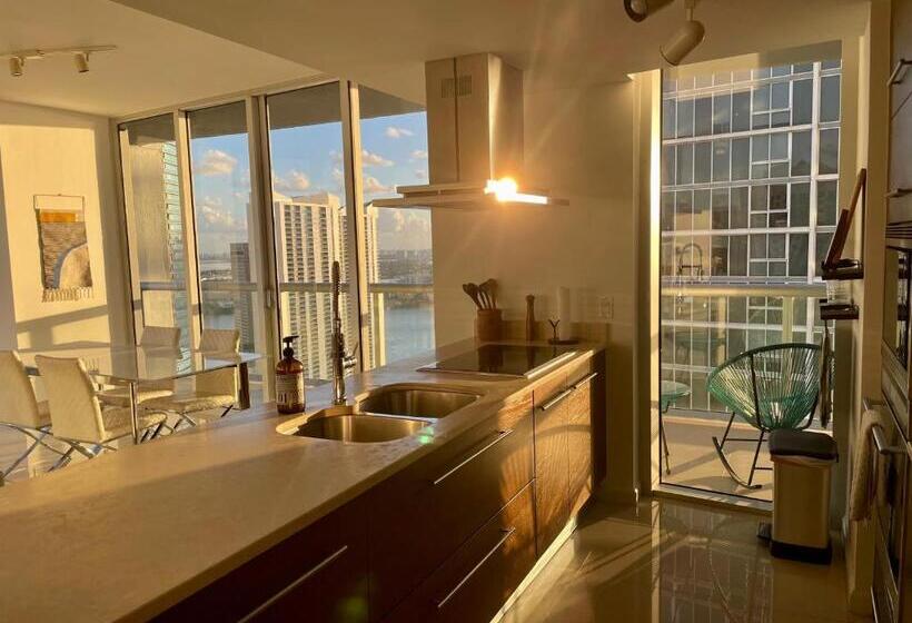شقة غرفة واحدة مطلة على البحر, Iconbrickell Tower 3 W Residences