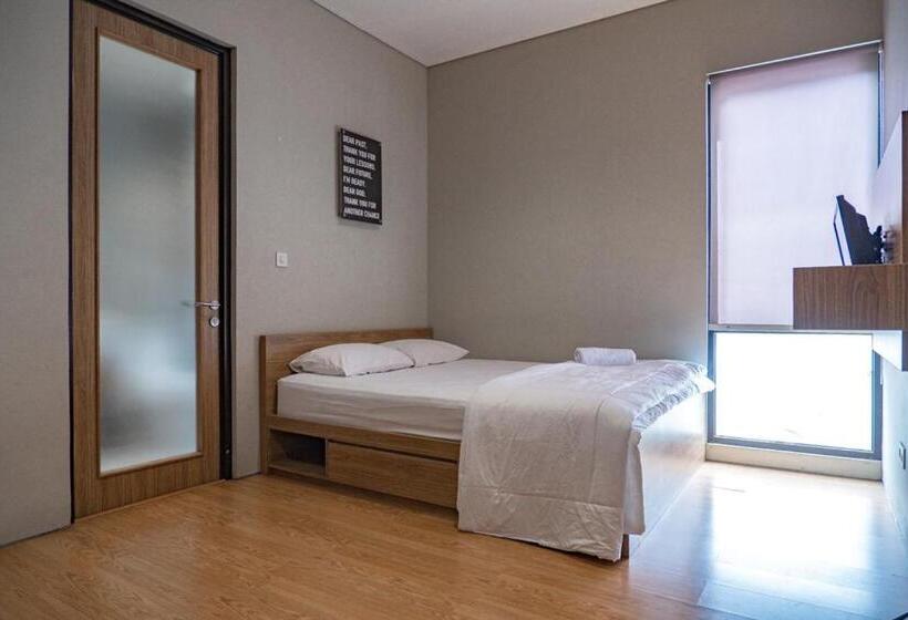 Pokój Deluxe, Three J Residence