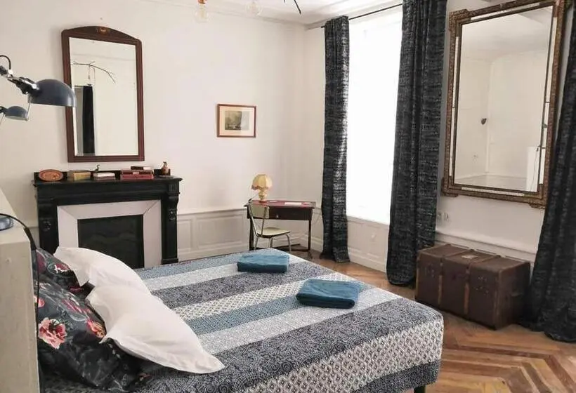 キングサイズベッドのスーペリアルーム, Le 9 De Cour, Chambre Chaco