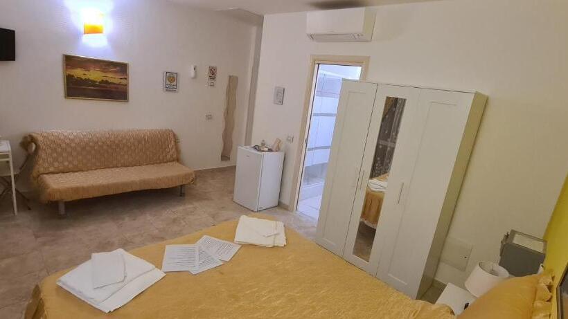 اتاق استاندارد سه نفره, Agriturismo La Collina Verde