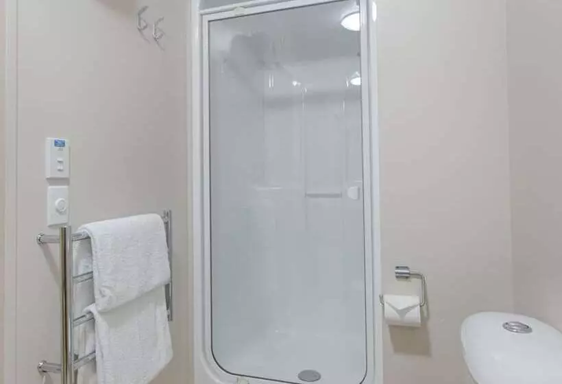 استودیو ساده, Bella Vista Motel Hokitika