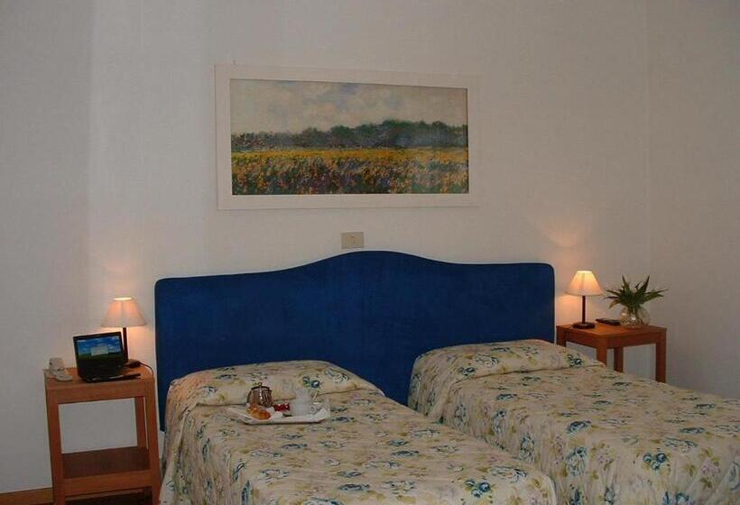 غرفة قياسية ثلاثية, Barberino