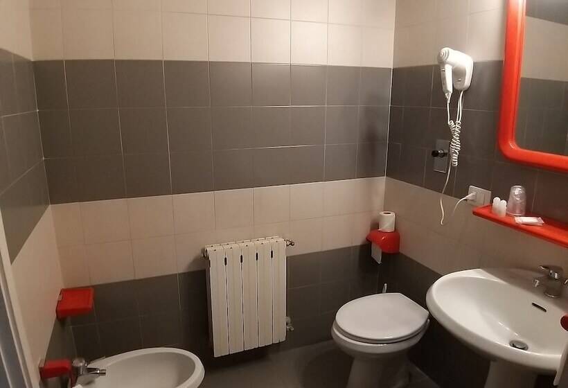 Номер Economy, Cavalieri Del Tau