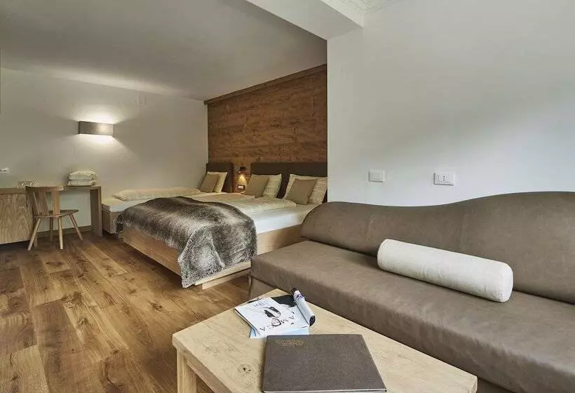 スタンダードトリプルルーム, Cristallo Wellness Mountain Living