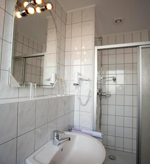 Номер Стандарт Трехместный, Haus Hubertus