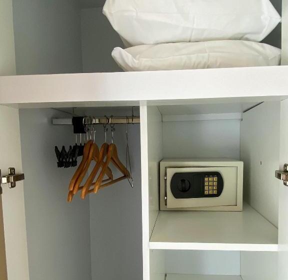 חדר סופריור לשלושה, Logis  Le Christina