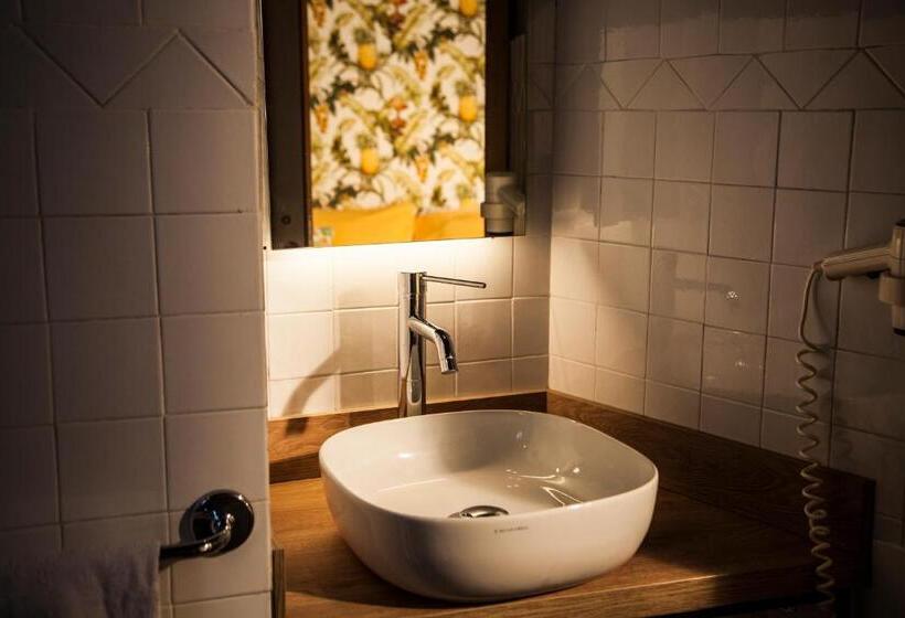 غرفة سوبيريور مطلّة علي البحر, Montecarlo Vista Mare Con Area Fitness