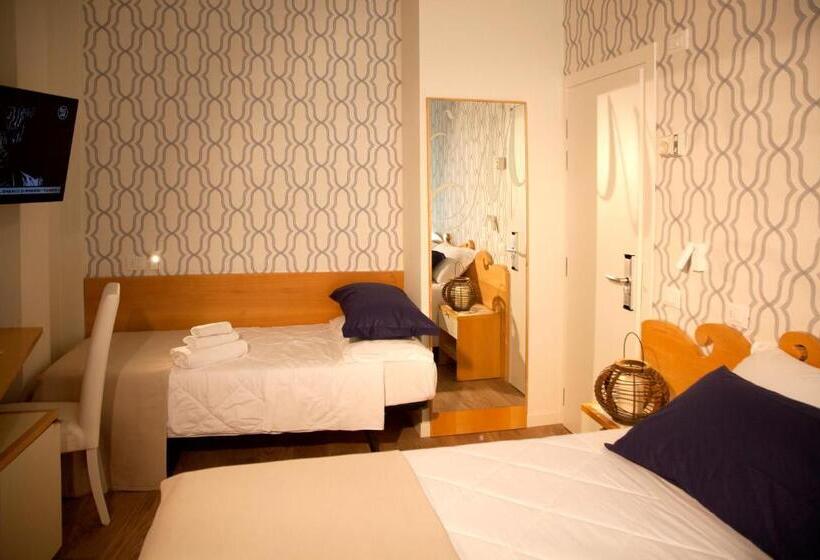 Четырехместный Номер Superior, Montecarlo Vista Mare Con Area Fitness