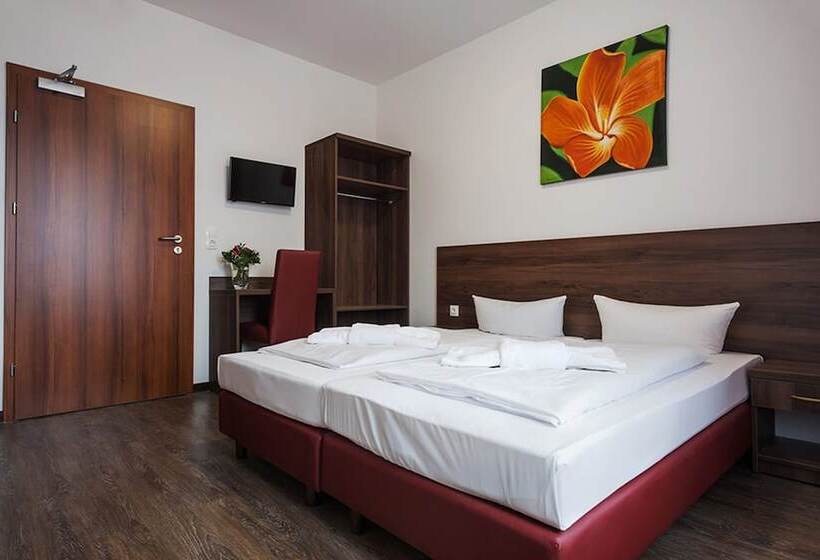 اتاق استاندارد, Queens Park