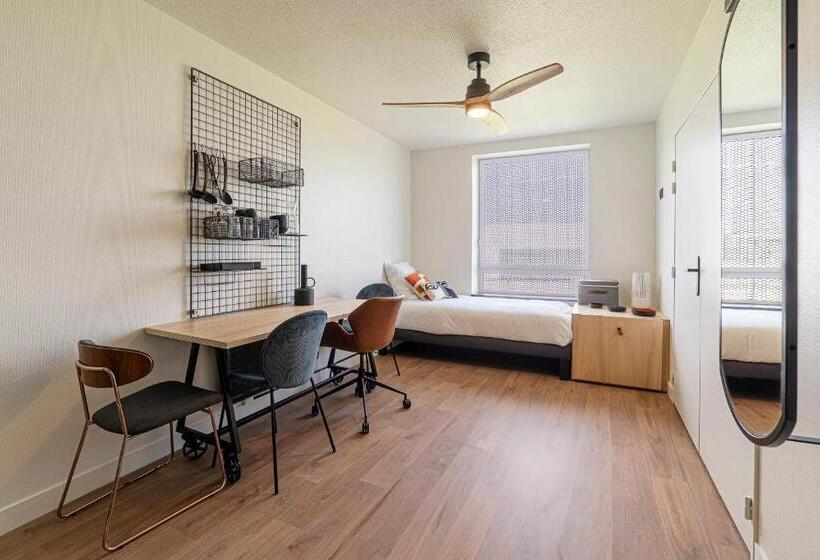 آپارتمان 1 خوابه, Cowool Toulouse