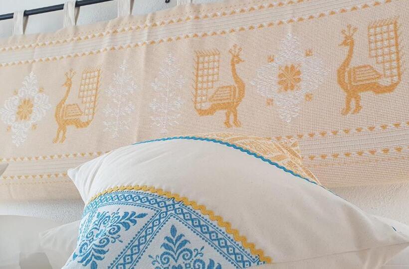 اتاق استاندارد سه نفره, B&b Le Ginestre