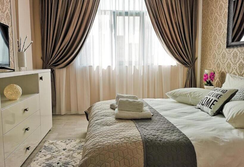 带1个卧室的高级公寓, Yns Apartaments