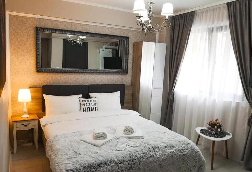 带大床的高级房间, Yns Apartaments