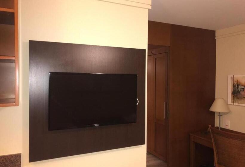 带1个卧室的带阳台的公寓, Flat Em Gramado