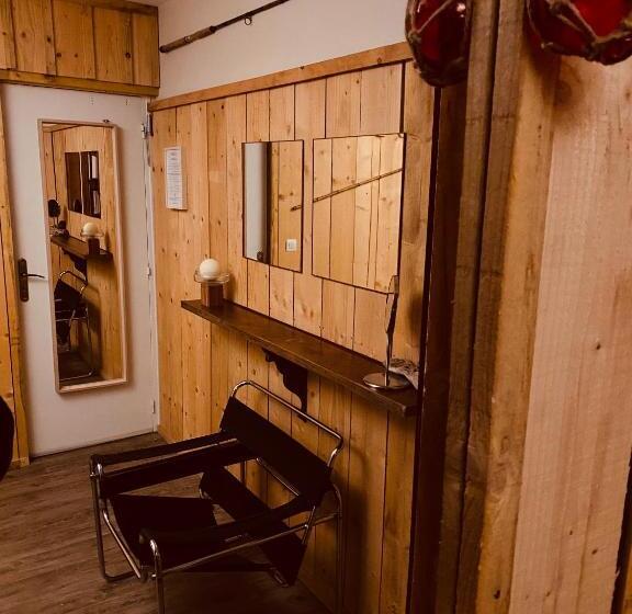 バルコニー付きスーペリアルーム, Hôtel Le Caillebotis