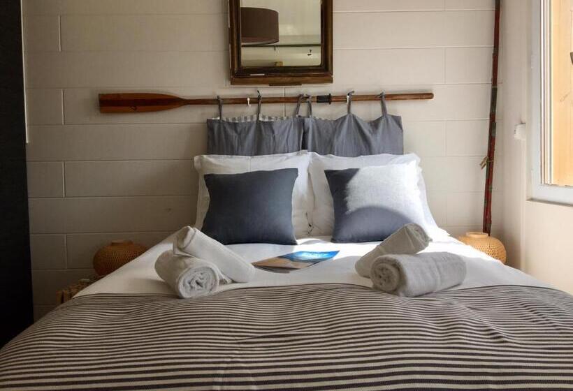 スタンダードトリプルルーム, Hôtel Le Caillebotis