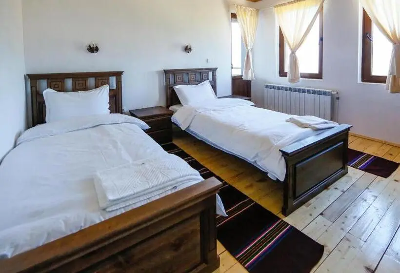 バルコニー付きスタンダードルーム, калпаците Kalpacite Guest Houses
