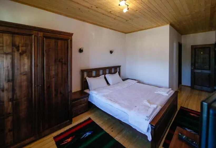 バルコニー付きスタンダードルーム, калпаците Kalpacite Guest Houses