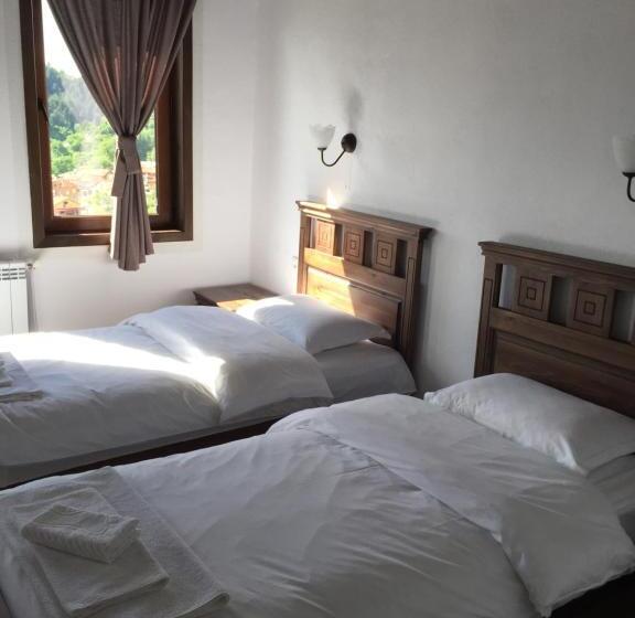 3间卧室的房子, калпаците   Kalpacite Guest Houses