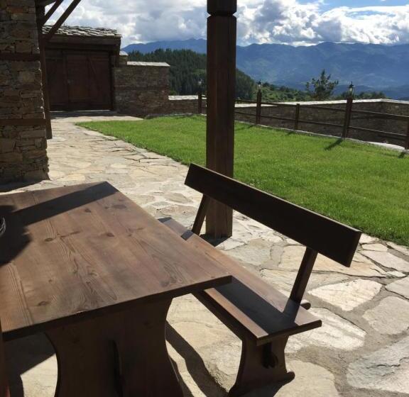 带大床的标准间, калпаците   Kalpacite Guest Houses