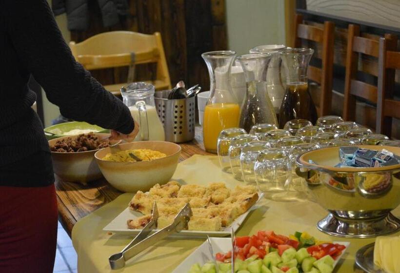 اتاق استاندارد یک تخته با سرویس بهداشتی مشترک, Pension Sklep