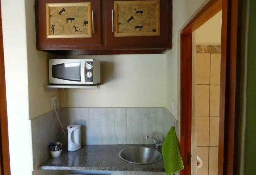 スタンダードトリプルルーム, Lephalale Guest House