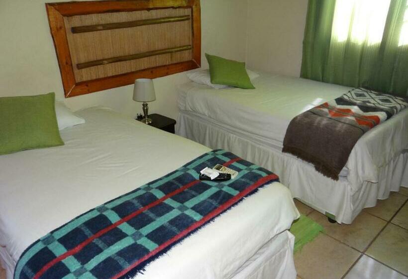 חדר סטנדרט לשלושה, Lephalale Guest House