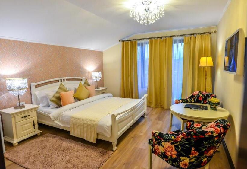 חדר סטנדרט עם מרפסת, Villa Boutique Alina