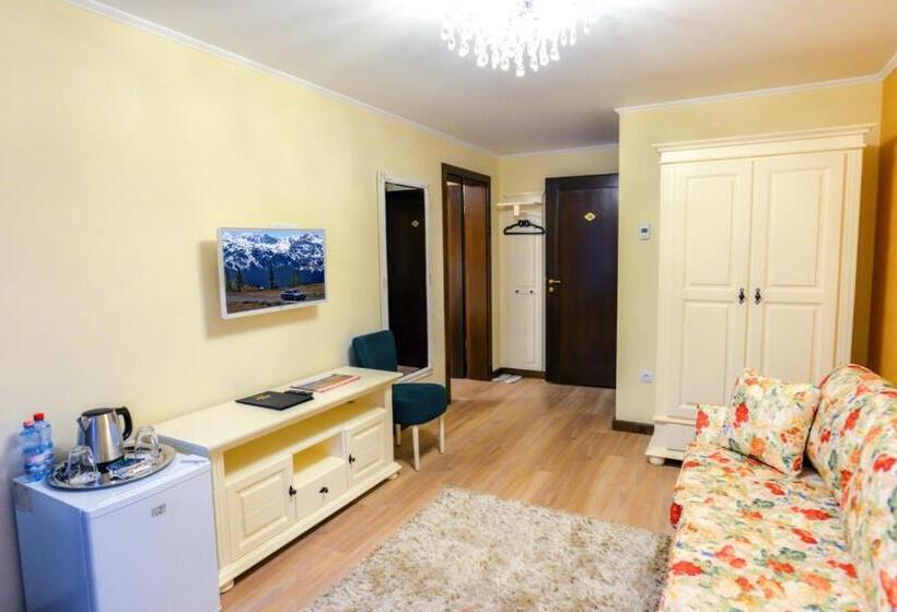 Апартаменты 1 Спальня Вид на Сад, Villa Boutique Alina