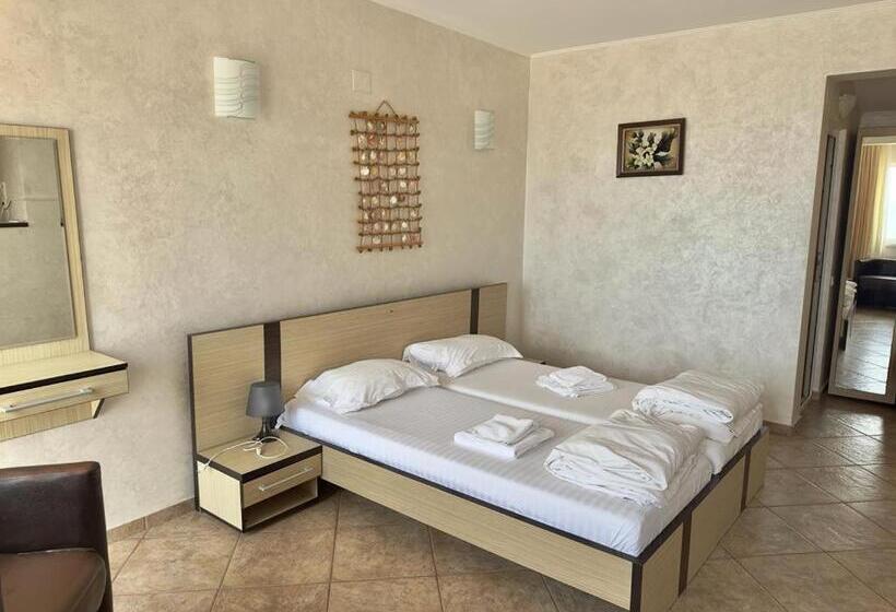 スタンダードルーム, Vila Plaja Azur