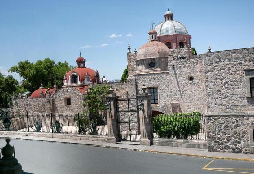 Люкс 2 Спальни, Casa Del Virrey & Suites