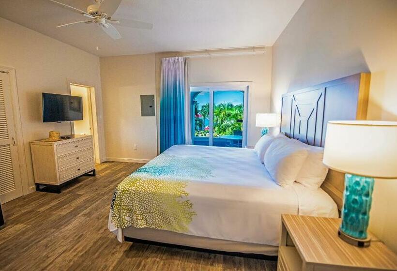 استودیوی لوکس, Hilltop Villas At Bluebeard S Castle