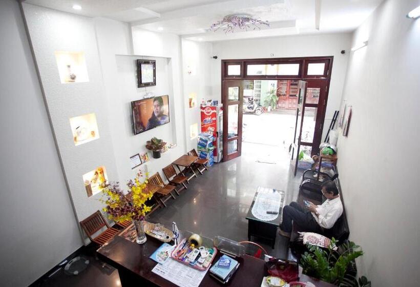 اتاق سوپریور چهار تخته, Hồng Phát Hostel