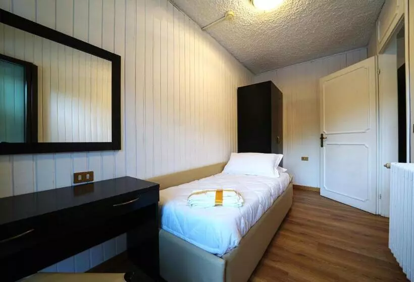 デラックスの４人部屋, Arlecchino   Dada Hotels