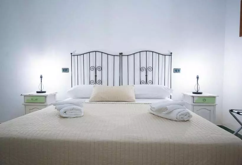 اتاق استاندارد, Albergo La Fontanella