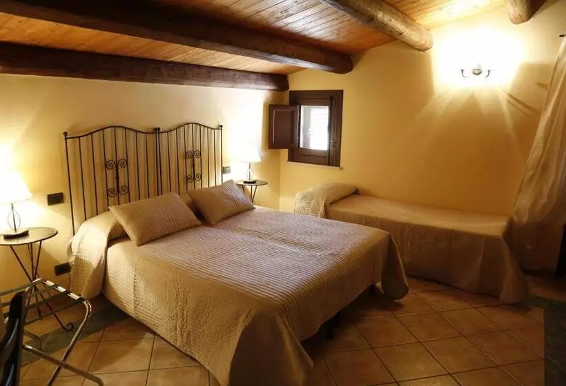 اتاق استاندارد سه نفره, Albergo La Fontanella