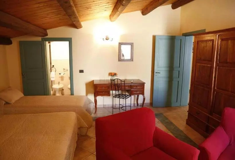 اتاق استاندارد چهار تخته, Albergo La Fontanella