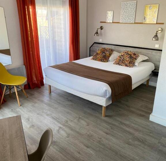 テラス付きスタンダードルーム, Amadour Hôtel